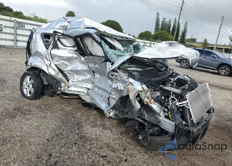 2019 Kia Soul z USA, uszkodzony, nr VIN KNDJN2A25K7693742